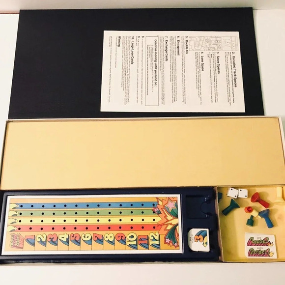 Vtg 1978 This Game  is Bonkers Game by Milton Bradley Complete - Picture 6 of 16